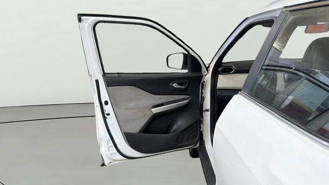 View Nissan Magnite Image 30 Used Nissan Magnite Image 30