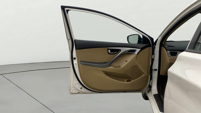 View Hyundai Elantra Image 32 Used Hyundai Elantra Image 32