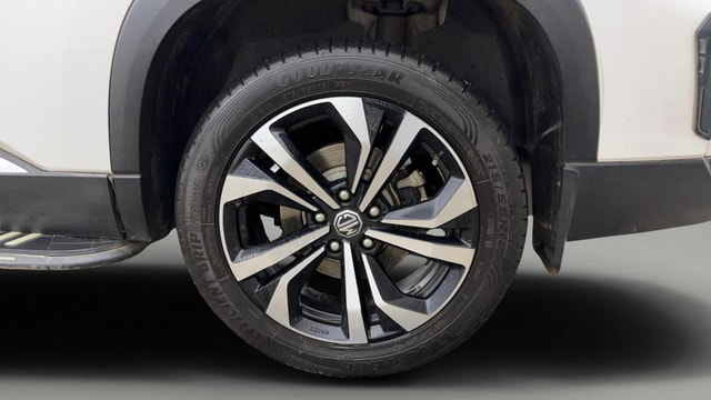 View MG Hector Plus Image 8 Used MG Hector Plus Image 8