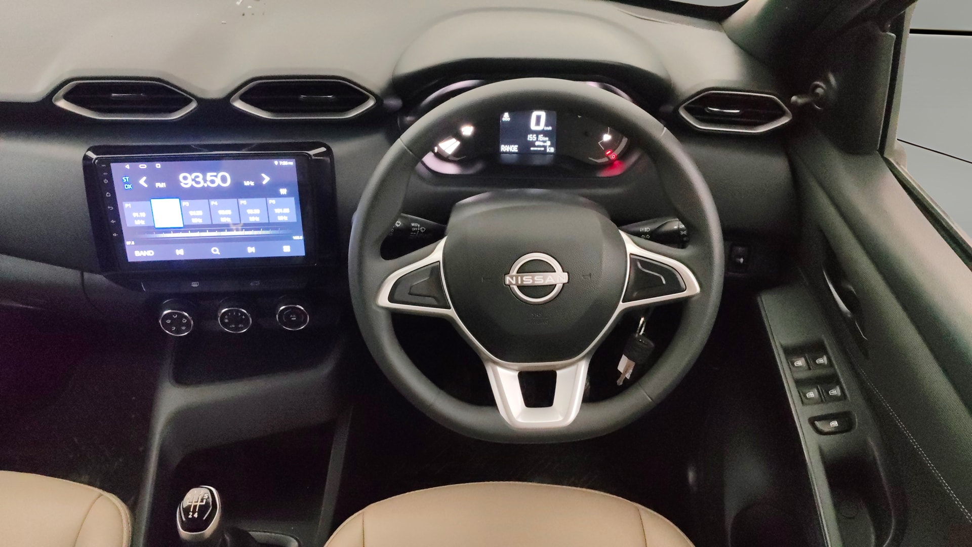 View 2025 Nissan Magnite Visia Plus B4D 1.0 Petrol MT Image 20 Used 2025 Nissan Magnite Visia Plus B4D 1.0 Petrol MT Image 20