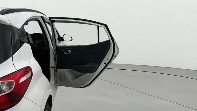 View Hyundai Grand i10 Nios Image 7 Used Hyundai Grand i10 Nios Image 7