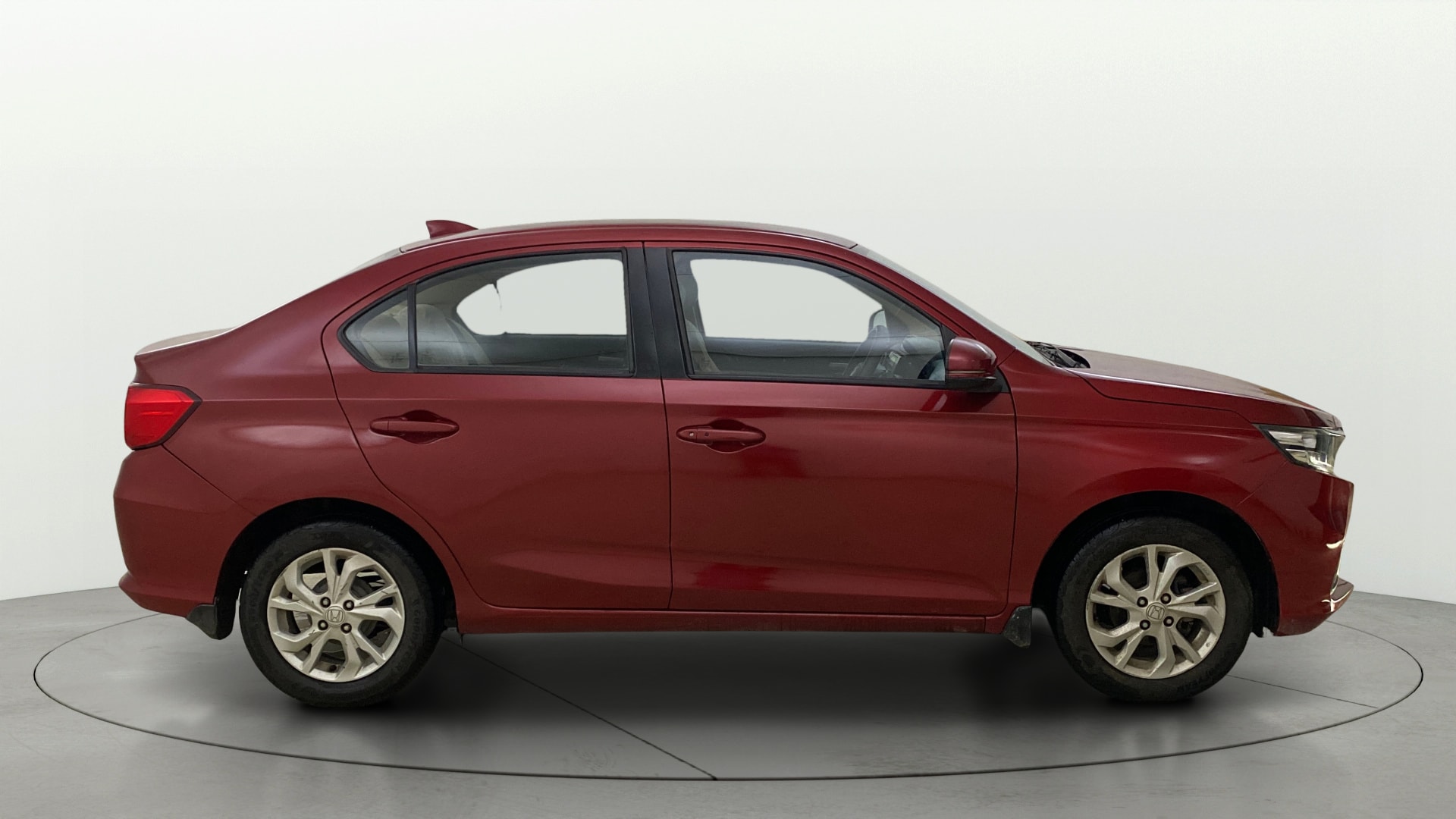 View 2018 Honda Amaze E MT Petrol BS IV Image 8 Used 2018 Honda Amaze E MT Petrol BS IV Image 8