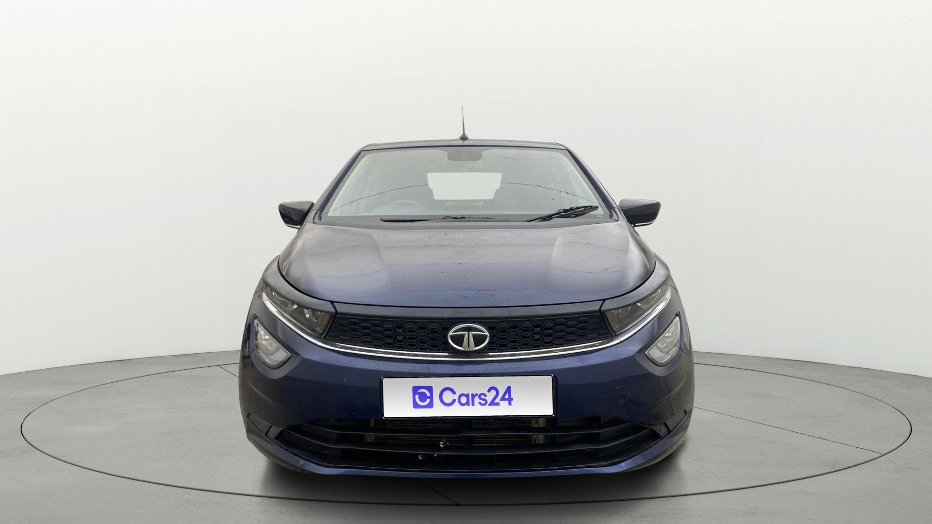 View 2023 Tata Altroz XZ Petrol Image 1 Used 2023 Tata Altroz XZ Petrol Image 1