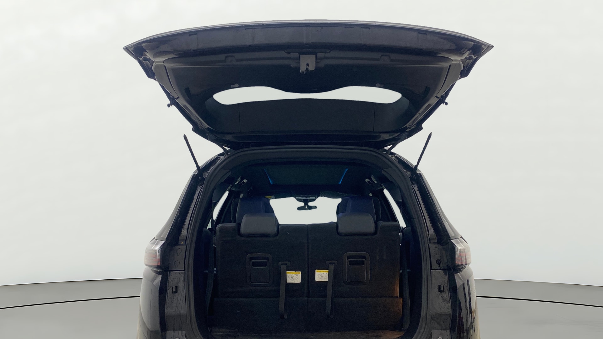 View 2024 Tata Safari XZA Plus Option Dark Image 32 Used 2024 Tata Safari XZA Plus Option Dark Image 32