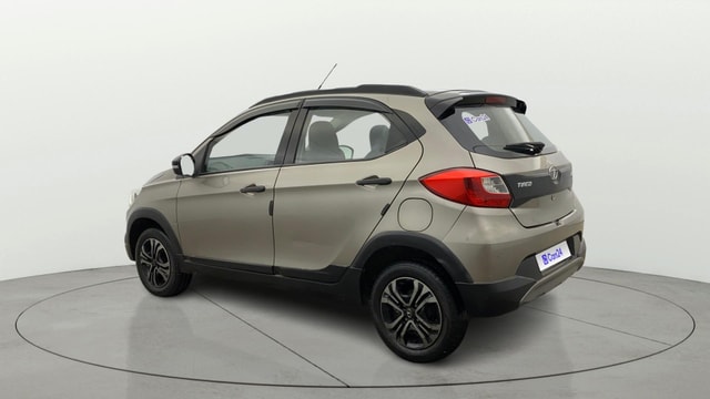 View Tata Tiago NRG Image 2 Used Tata Tiago NRG Image 2
