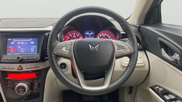 View Mahindra XUV300 Image 20 Used Mahindra XUV300 Image 20