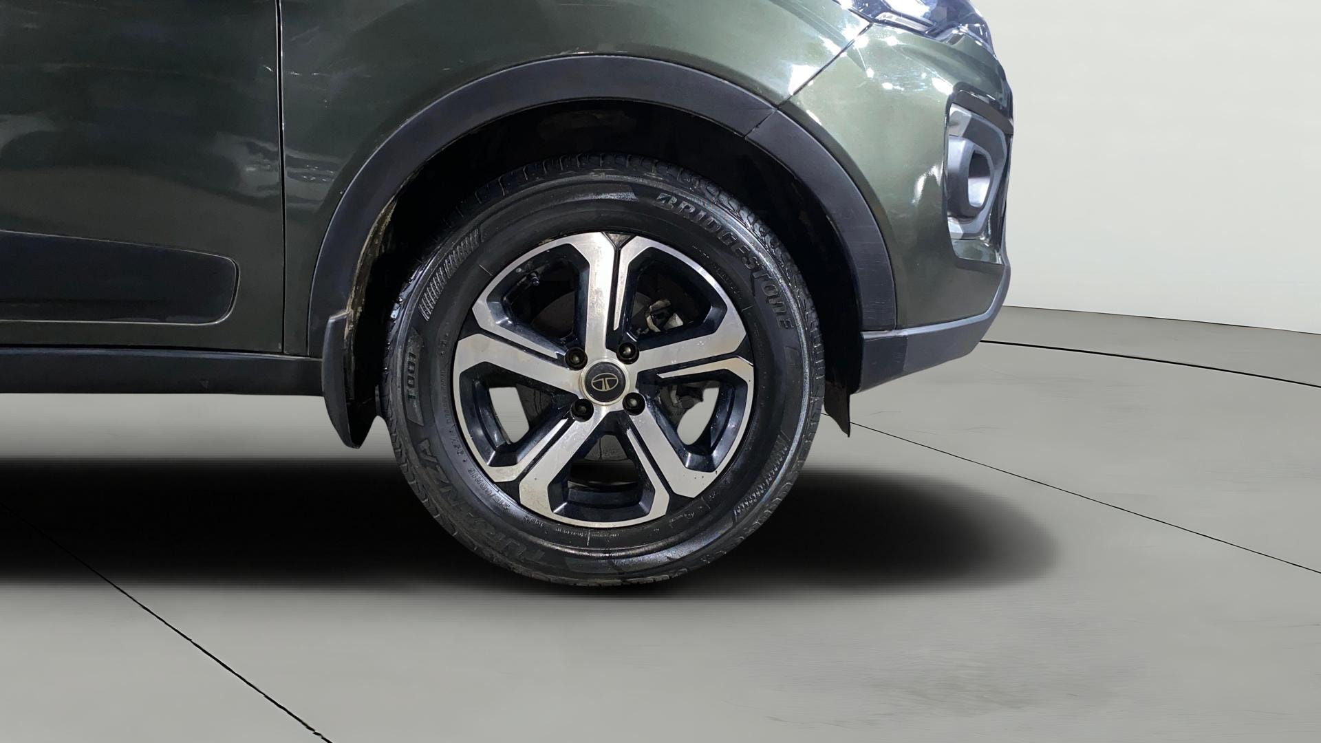 View 2022 Tata Nexon Revotron XE Image 43 Used 2022 Tata Nexon Revotron XE Image 43