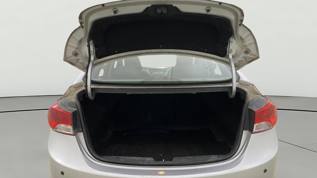 View Hyundai Elantra Image 39 Used Hyundai Elantra Image 39