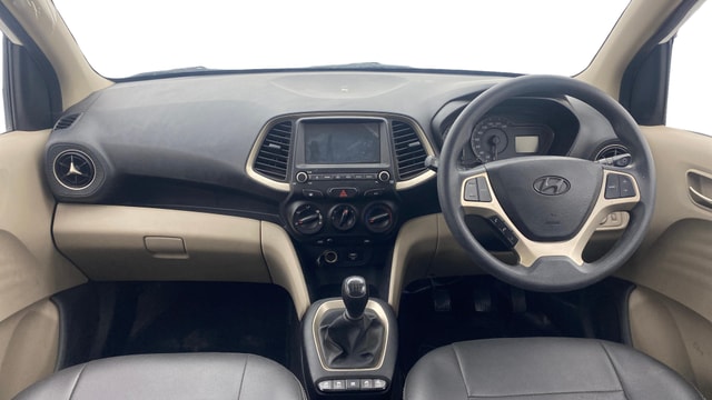View Hyundai New Santro Image 15 Used Hyundai New Santro Image 15