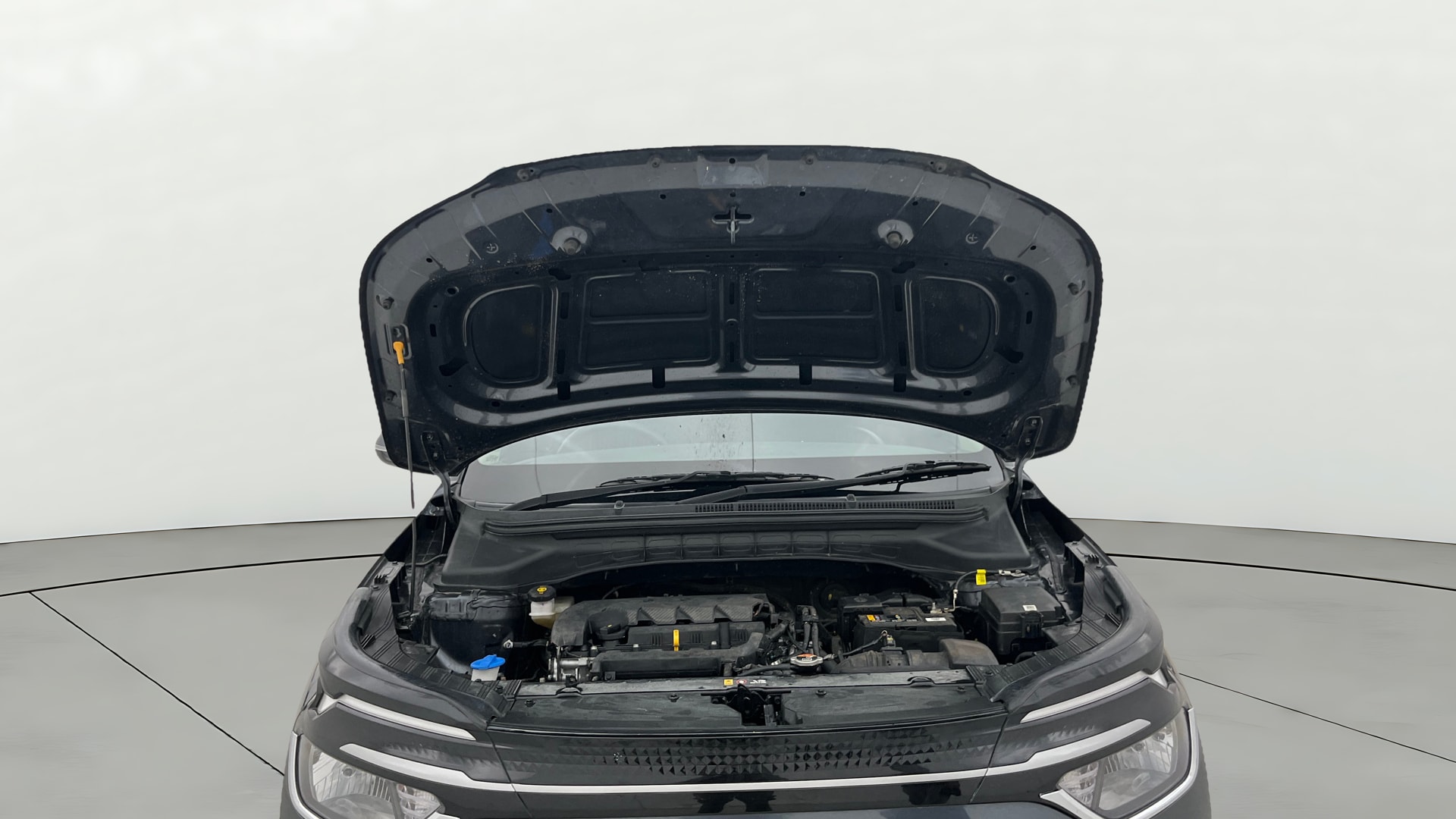Used 2023 Kia Carens Used 2023 Kia Carens