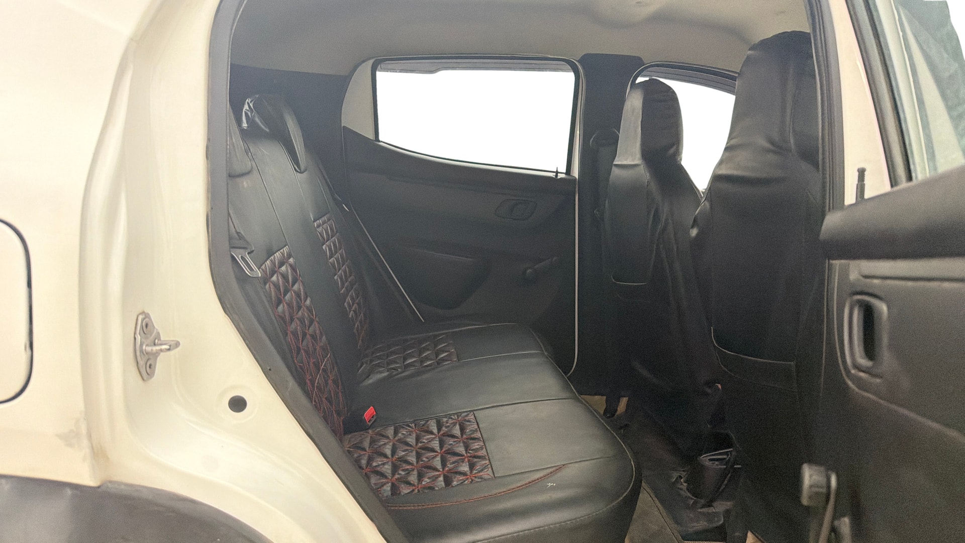 View 2021 Renault Kwid STD Image 28 Used 2021 Renault Kwid STD Image 28