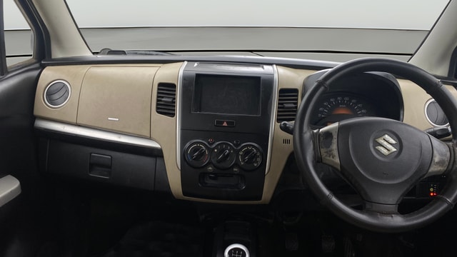 View Maruti Suzuki 1000 Image 17 Used Maruti Suzuki 1000 Image 17