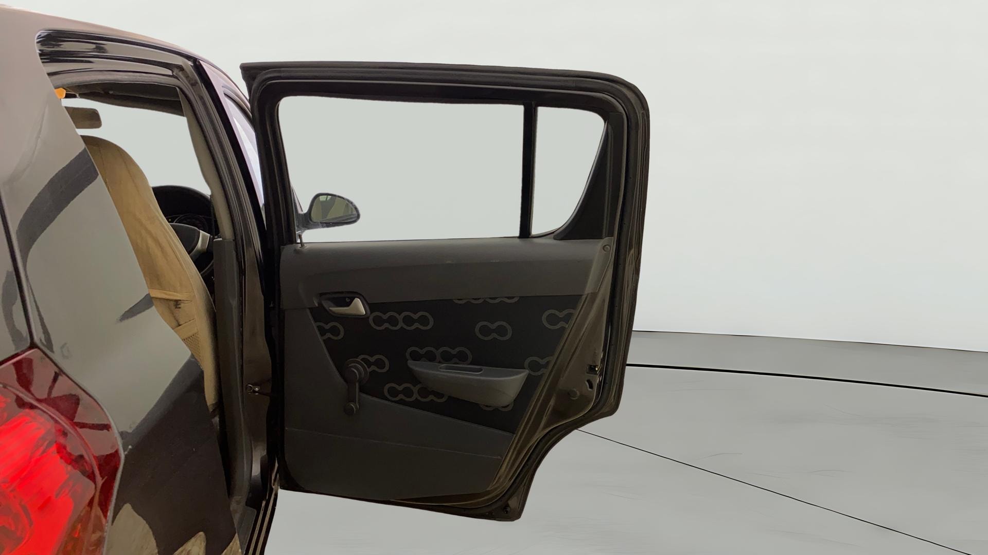 View 2014 Maruti Suzuki Alto 800 LX Image 7 Used 2014 Maruti Suzuki Alto 800 LX Image 7