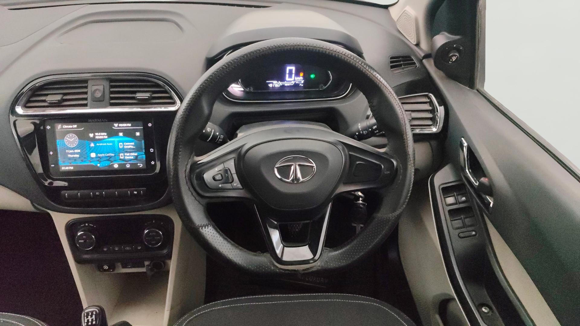 Used 2022 Tata Tiago Used 2022 Tata Tiago