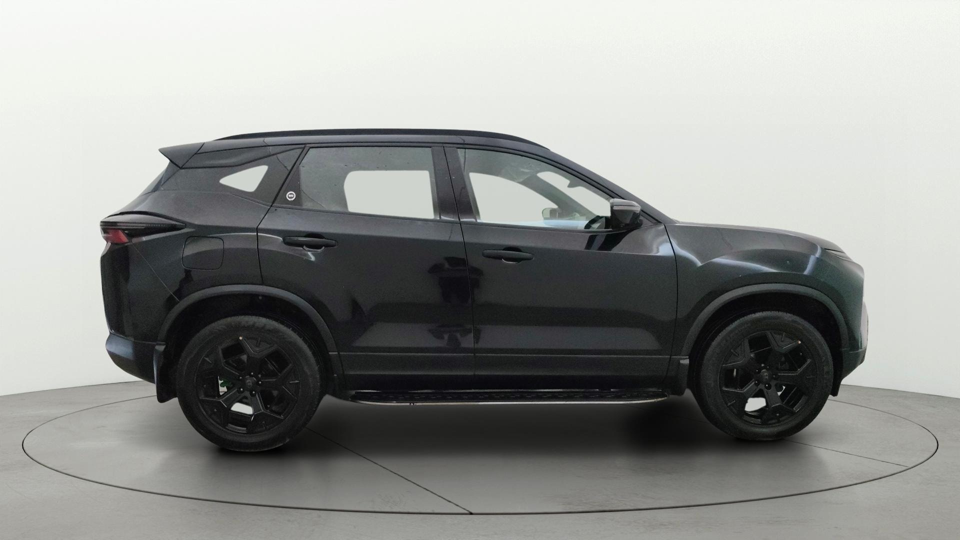 View 2024 Tata Harrier XE Image 9 Used 2024 Tata Harrier XE Image 9
