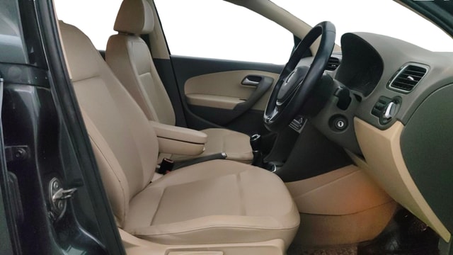View Volkswagen Vento Image 25 Used Volkswagen Vento Image 25
