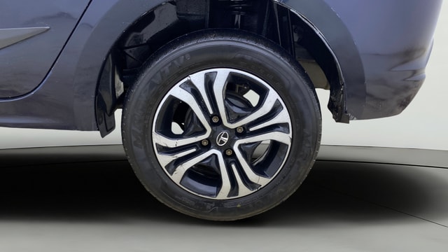 View Tata Tigor Image 11 Used Tata Tigor Image 11