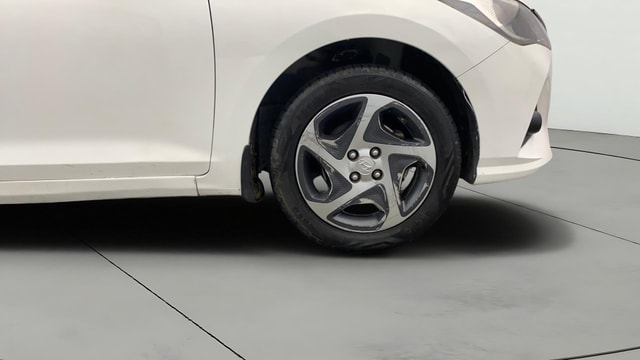 View Hyundai Verna Image 39 Used Hyundai Verna Image 39