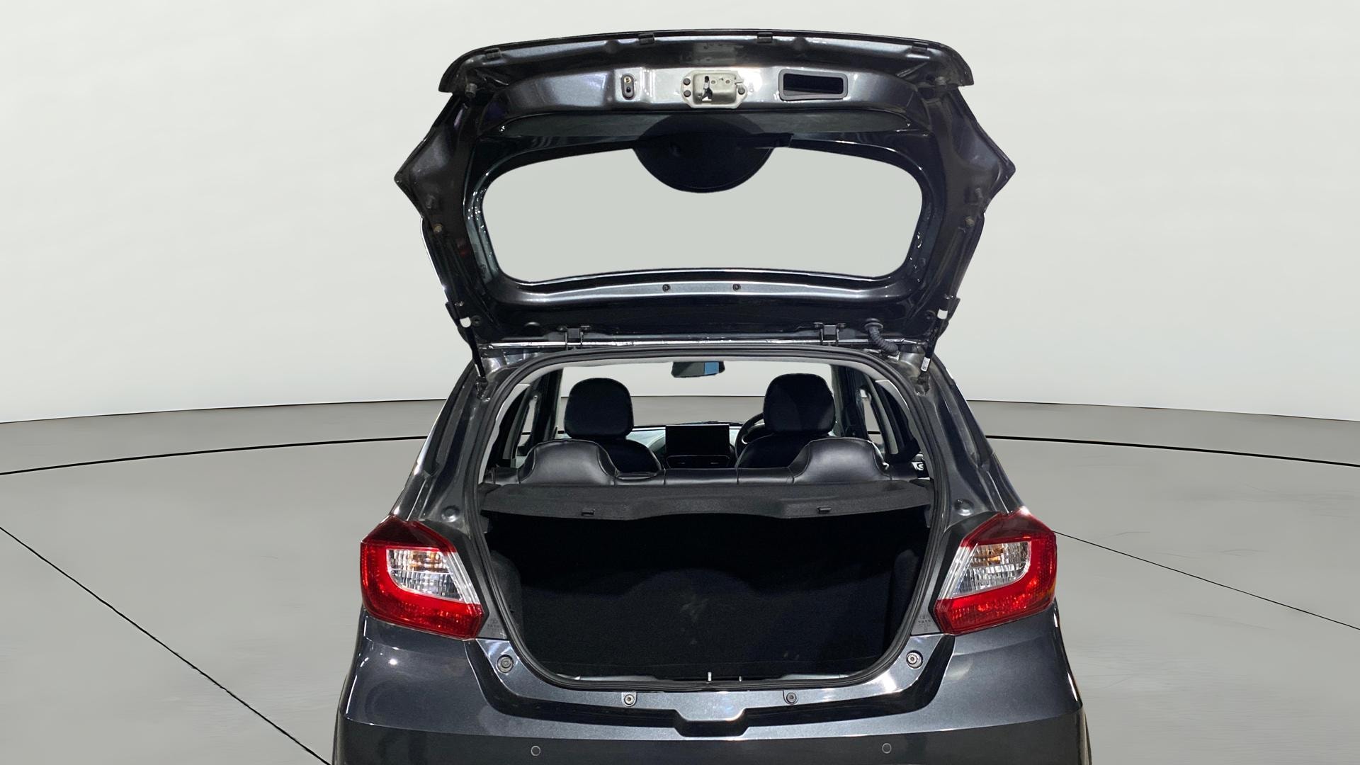 View 2025 Tata Tiago NRG XZ Revotron AMT Image 38 Used 2025 Tata Tiago NRG XZ Revotron AMT Image 38
