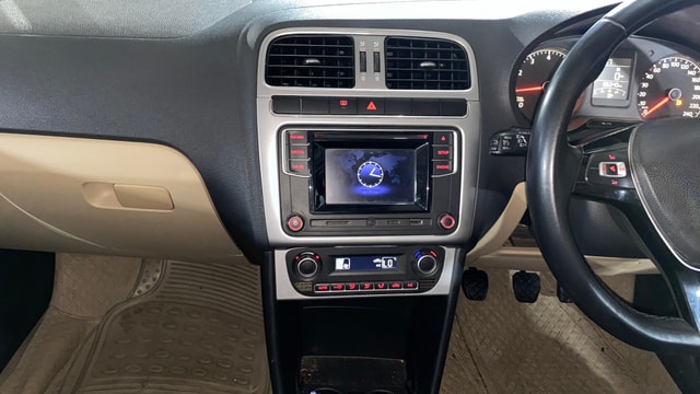 View Volkswagen Ameo Image 17 Used Volkswagen Ameo Image 17