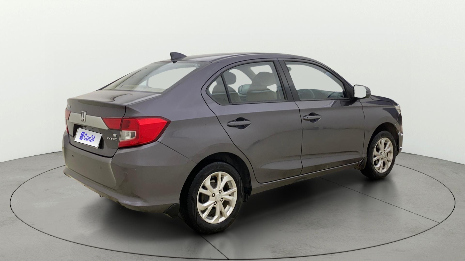View 2018 Honda Amaze E MT Petrol BS IV Image 45 Used 2018 Honda Amaze E MT Petrol BS IV Image 45