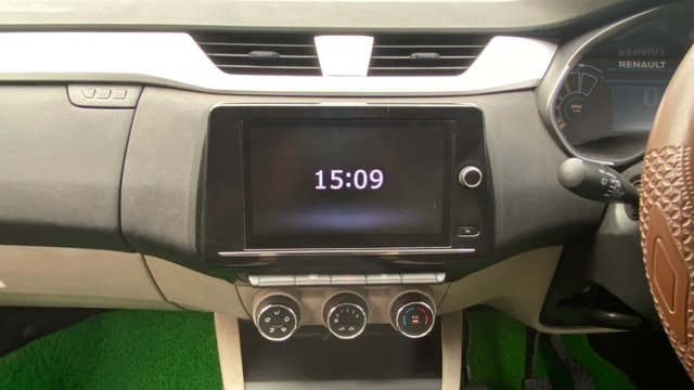 View Renault Triber Image 33 Used Renault Triber Image 33