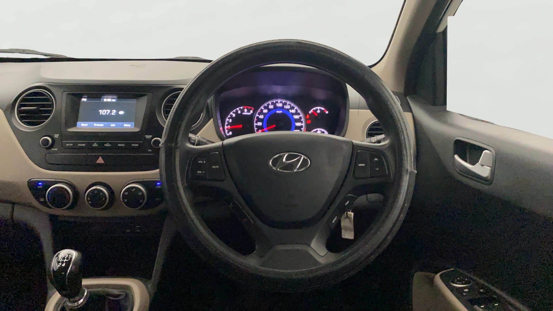 View 2017 Hyundai Grand i10 1.2 Sportz Diesel Image 20 Used 2017 Hyundai Grand i10 1.2 Sportz Diesel Image 20