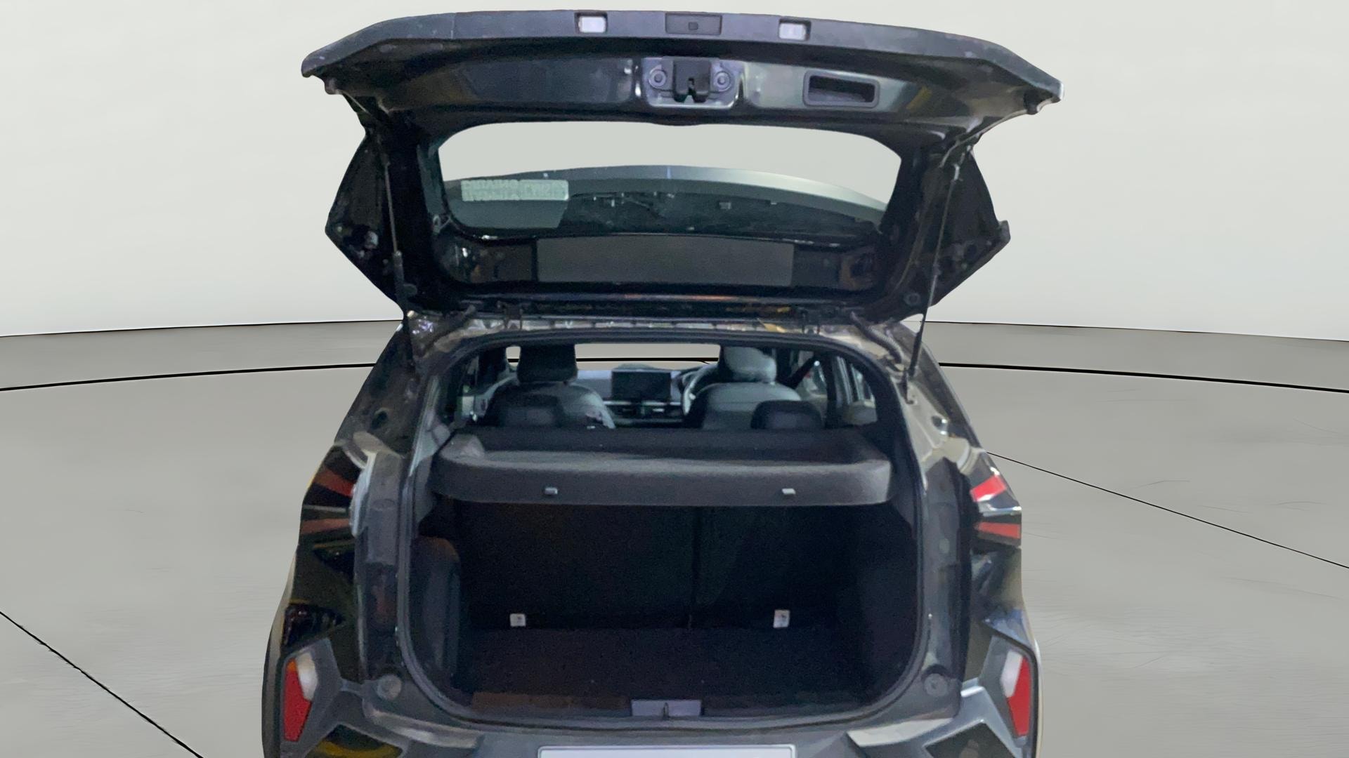 View 2024 Tata Nexon Revotron XE Image 38 Used 2024 Tata Nexon Revotron XE Image 38