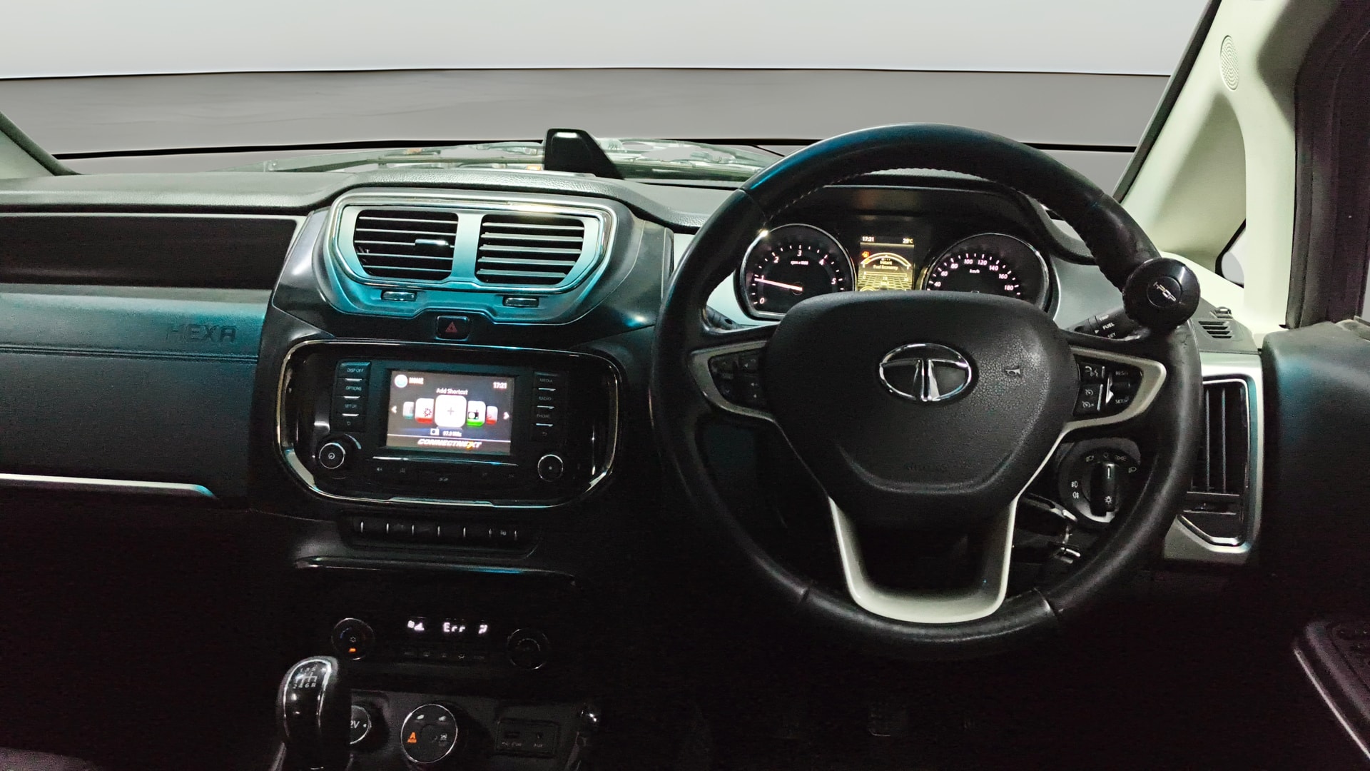 View 2017 Tata Hexa XT 4X2 Image 14 Used 2017 Tata Hexa XT 4X2 Image 14
