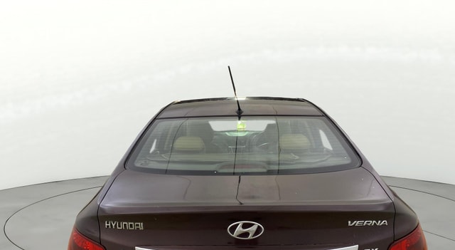 View Hyundai Fluidic Verna Image 3 Used Hyundai Fluidic Verna Image 3