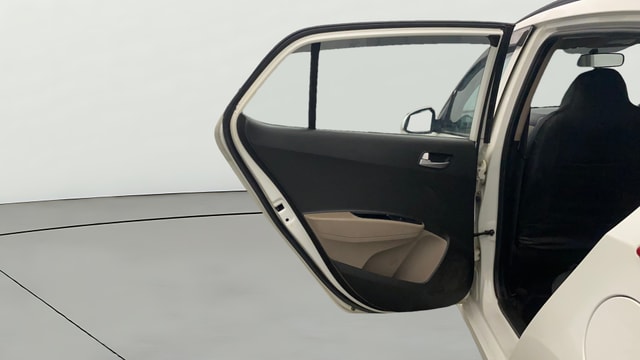 View Hyundai Grand i10 Image 22 Used Hyundai Grand i10 Image 22