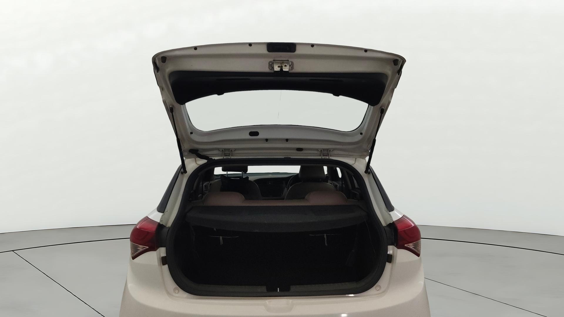 View 2015 Hyundai Elite i20 Magna 1.2 Image 16 Used 2015 Hyundai Elite i20 Magna 1.2 Image 16