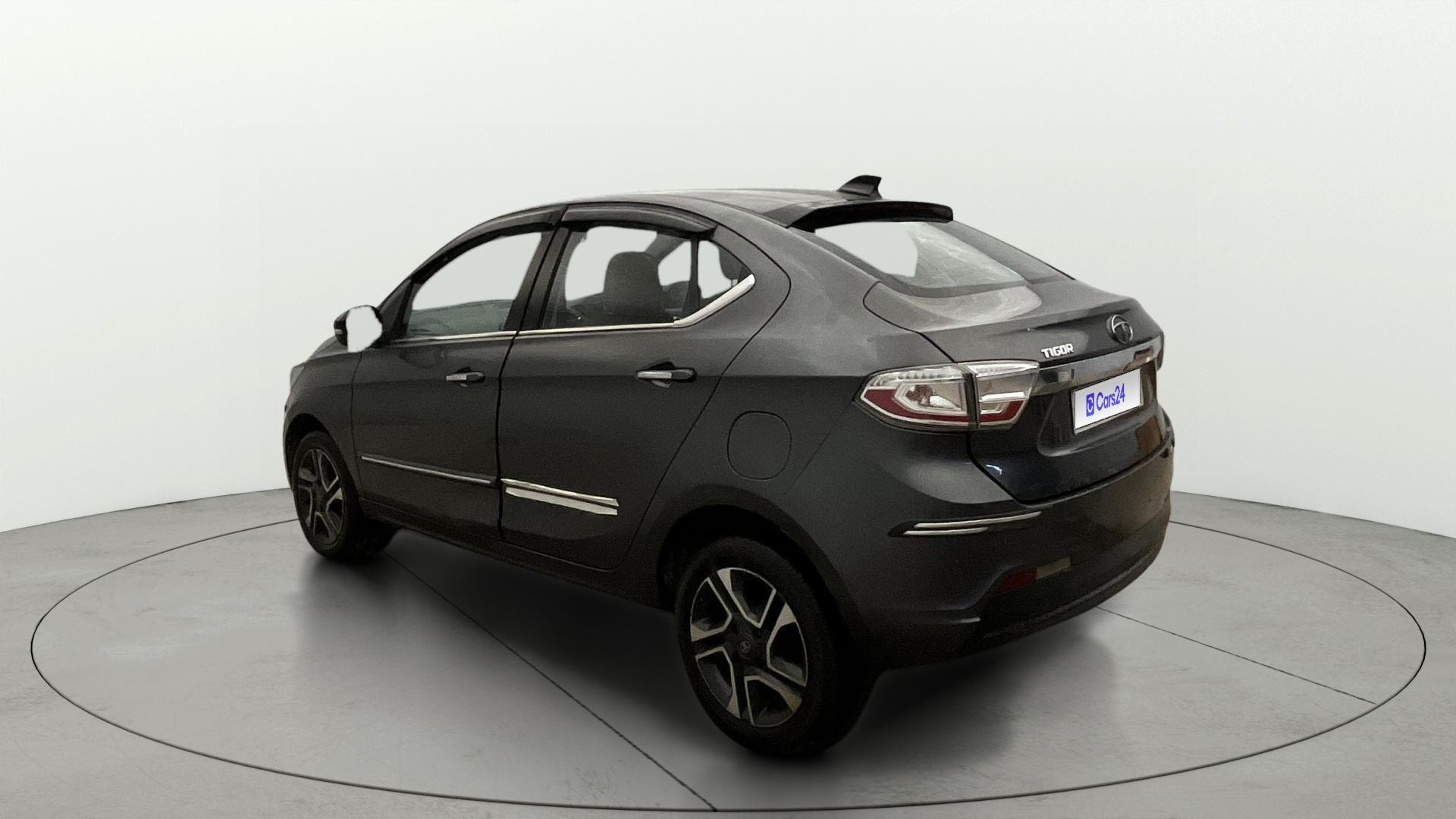 View 2021 Tata Tigor XE Diesel Image 2 Used 2021 Tata Tigor XE Diesel Image 2