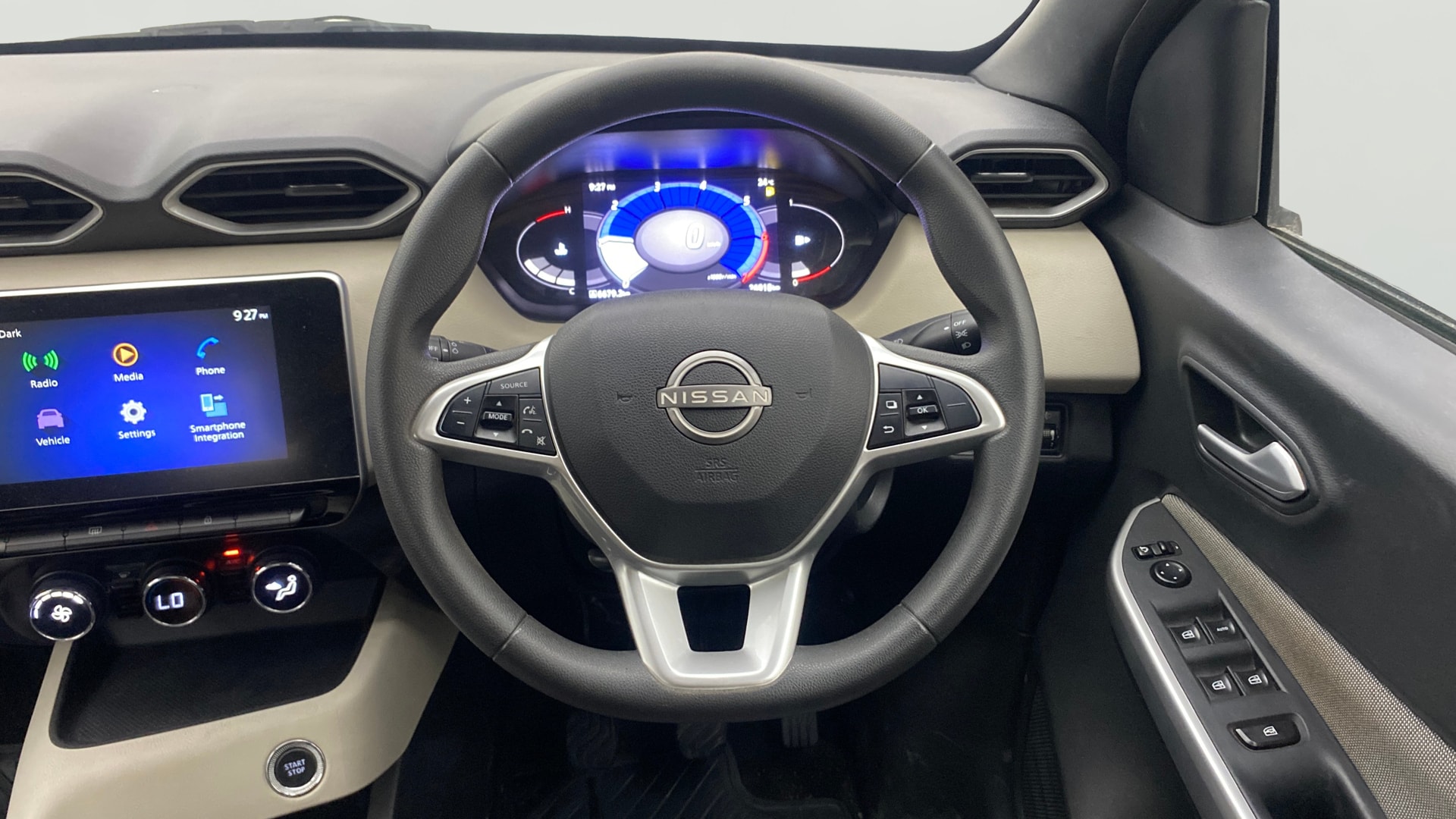 Used 2023 Nissan Magnite Used 2023 Nissan Magnite