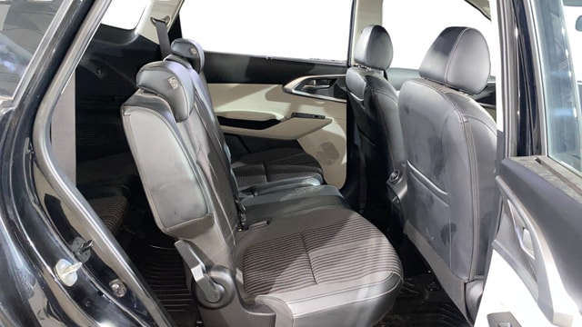 View Kia Carens Image 31 Used Kia Carens Image 31
