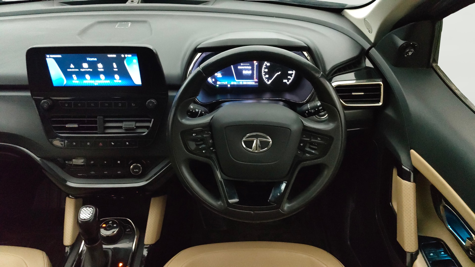 View 2021 Tata Safari XZA Plus Image 14 Used 2021 Tata Safari XZA Plus Image 14