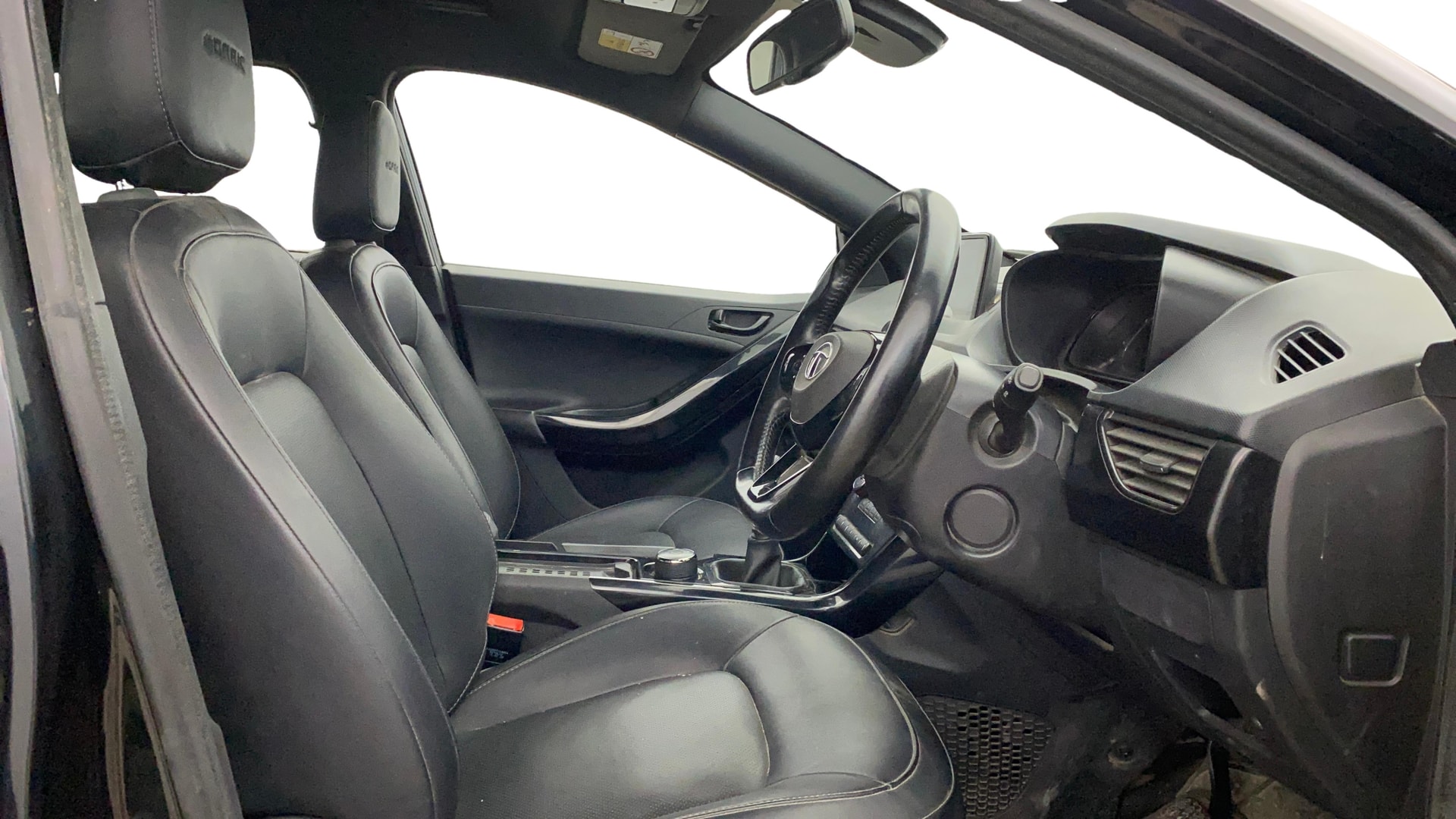 View 2022 Tata Nexon Revotron XZ Plus Dark Image 18 Used 2022 Tata Nexon Revotron XZ Plus Dark Image 18