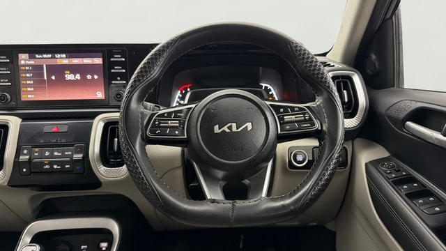 View Kia Sonet Image 21 Used Kia Sonet Image 21