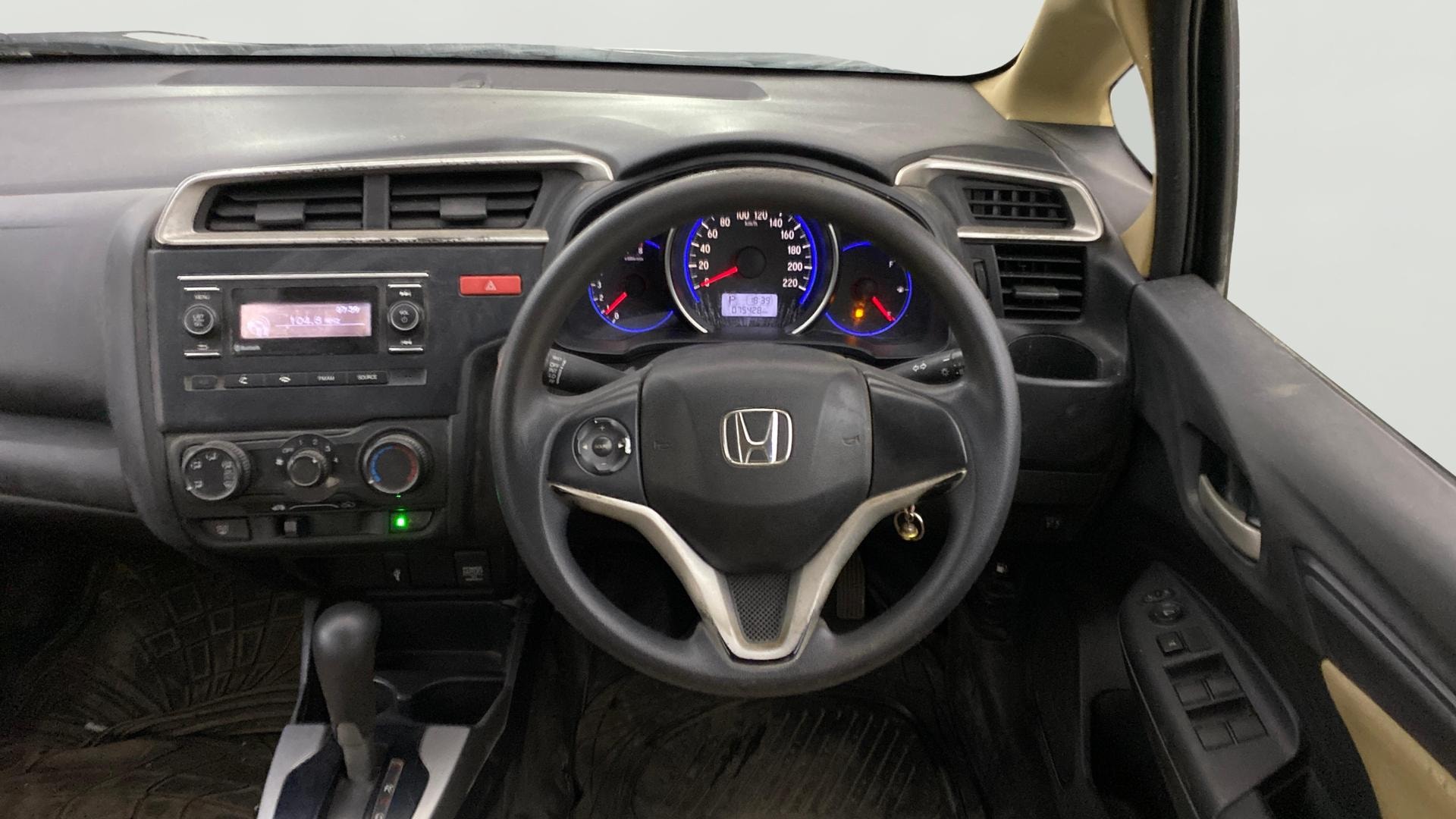 View 2016 Honda Jazz E MT Diesel Image 20 Used 2016 Honda Jazz E MT Diesel Image 20