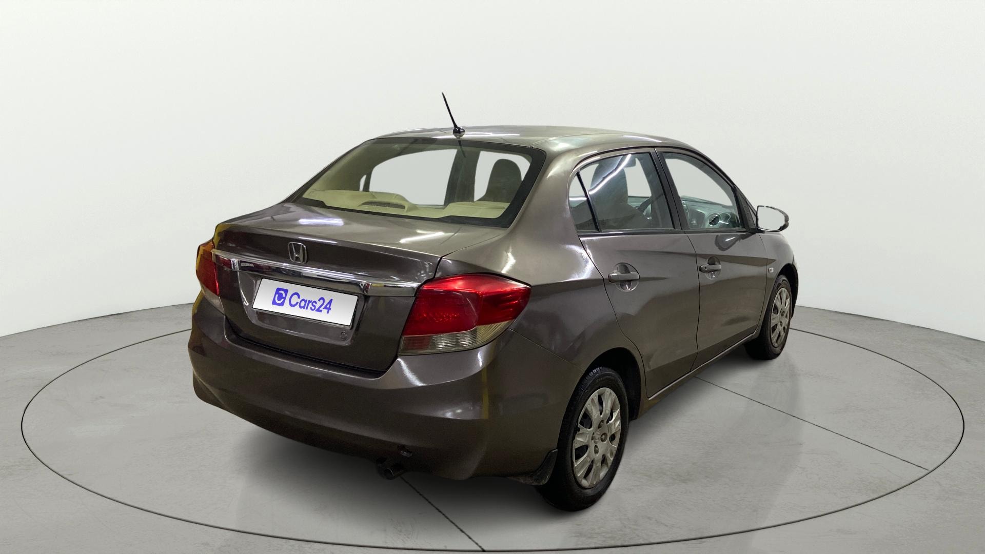 View 2015 Honda Amaze E MT Petrol BS IV Image 42 Used 2015 Honda Amaze E MT Petrol BS IV Image 42