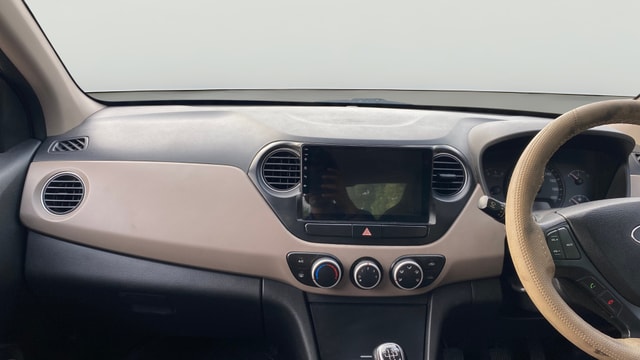 View Hyundai Xcent Image 18 Used Hyundai Xcent Image 18
