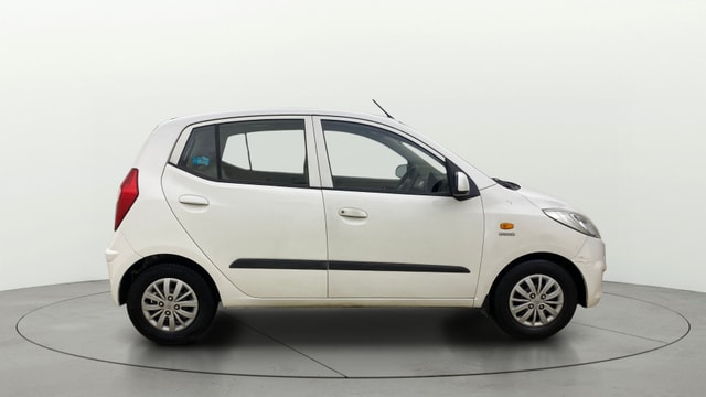 View Hyundai i10 Image 25 Used Hyundai i10 Image 25