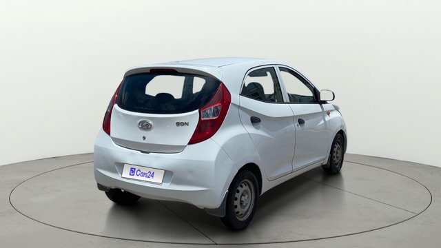 View Hyundai EON Image 42 Used Hyundai EON Image 42