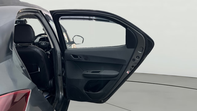 View Tata Tiago NRG Image 7 Used Tata Tiago NRG Image 7
