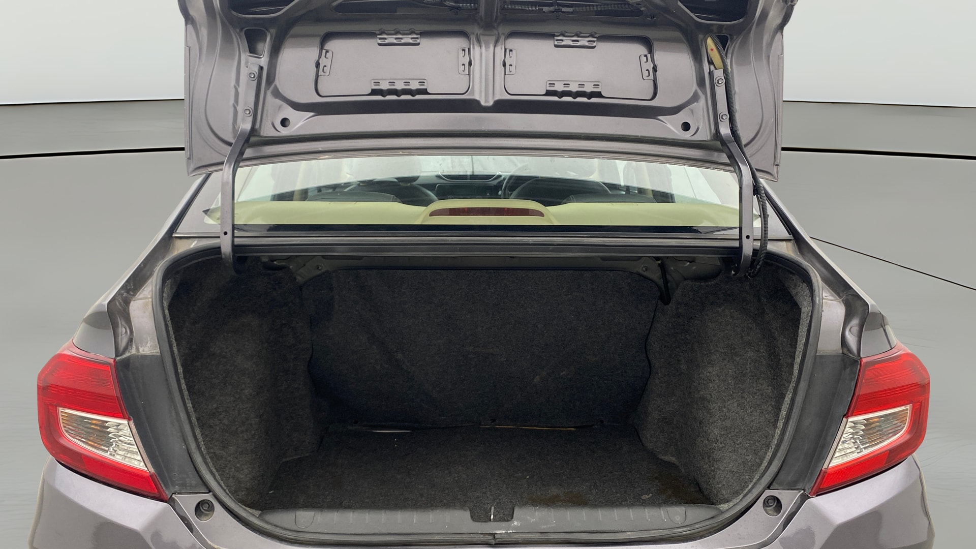View 2021 Honda Amaze E MT Petrol BS IV Image 36 Used 2021 Honda Amaze E MT Petrol BS IV Image 36