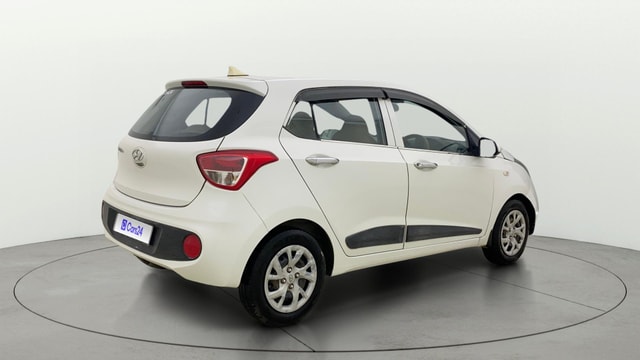 View Hyundai Grand i10 Image 41 Used Hyundai Grand i10 Image 41