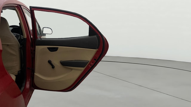 View Hyundai EON Image 7 Used Hyundai EON Image 7