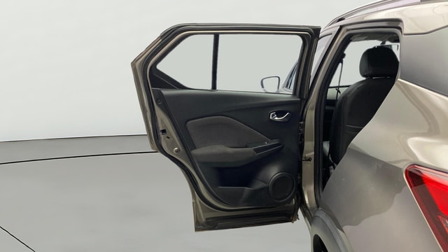 View Nissan Kicks Image 22 Used Nissan Kicks Image 22