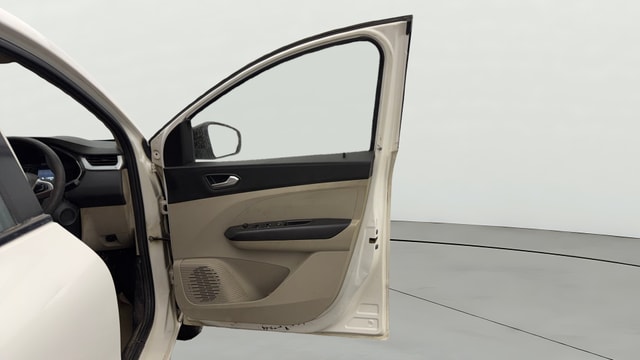 View Renault Triber Image 47 Used Renault Triber Image 47