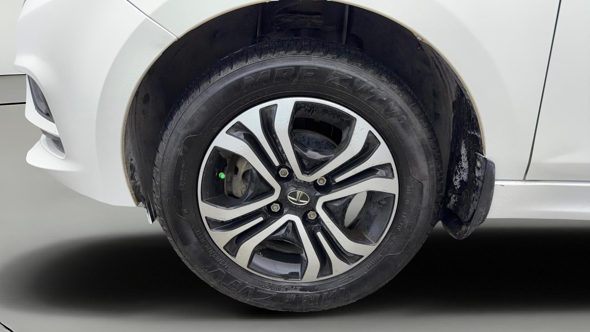 View 2022 Tata Tiago Revotorq XB Image 28 Used 2022 Tata Tiago Revotorq XB Image 28